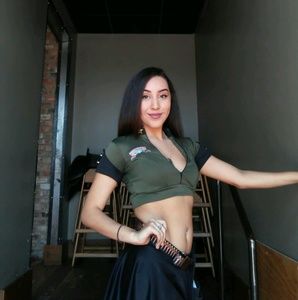 Meet your Posher, Aileen